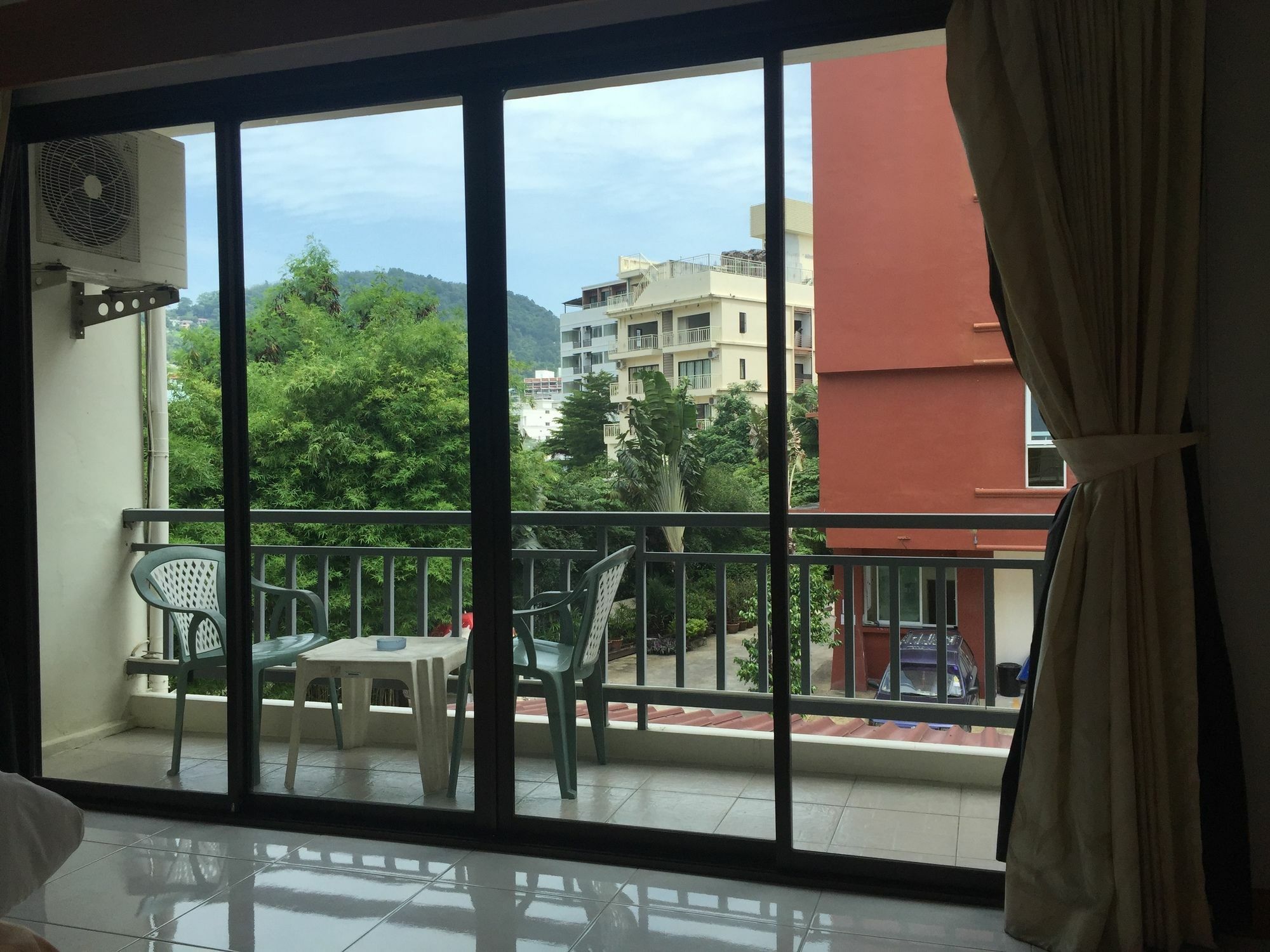 Total-Inn Patong Buitenkant foto